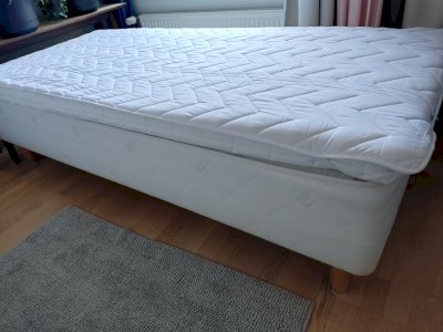 Runkopatjasänky 90 cm